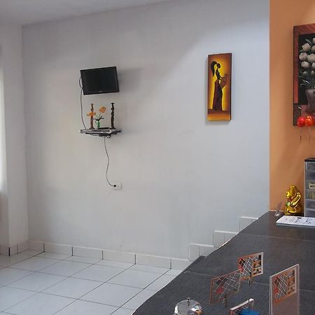 Casa Linda II Hotel Iquitos Exterior foto